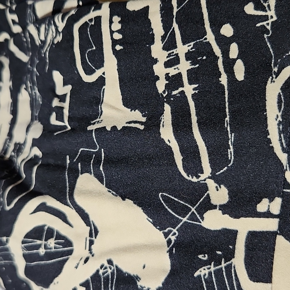 LULAROE LLR OS Musical Instruments Patterned Buttery Soft Legging One Size